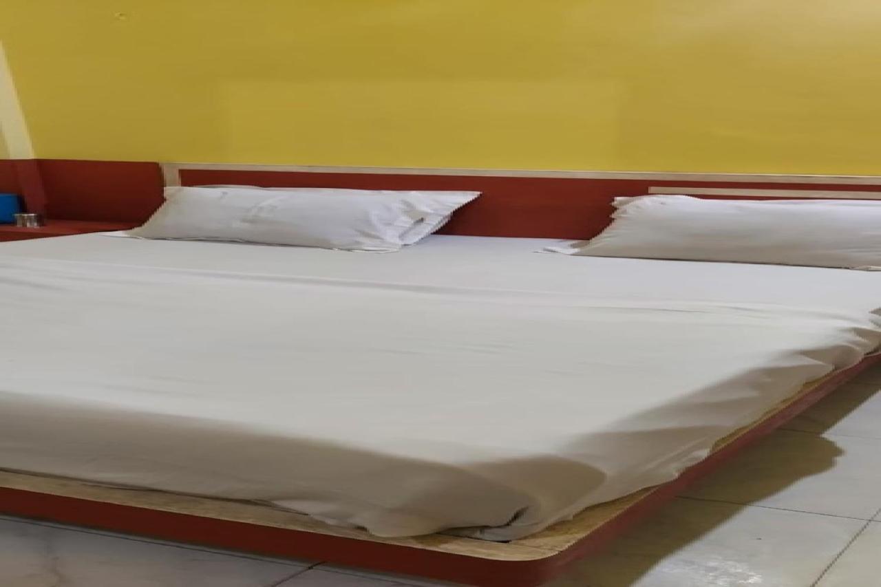 Spot On 73926 Hotel Anjanaa Puri Ngoại thất bức ảnh